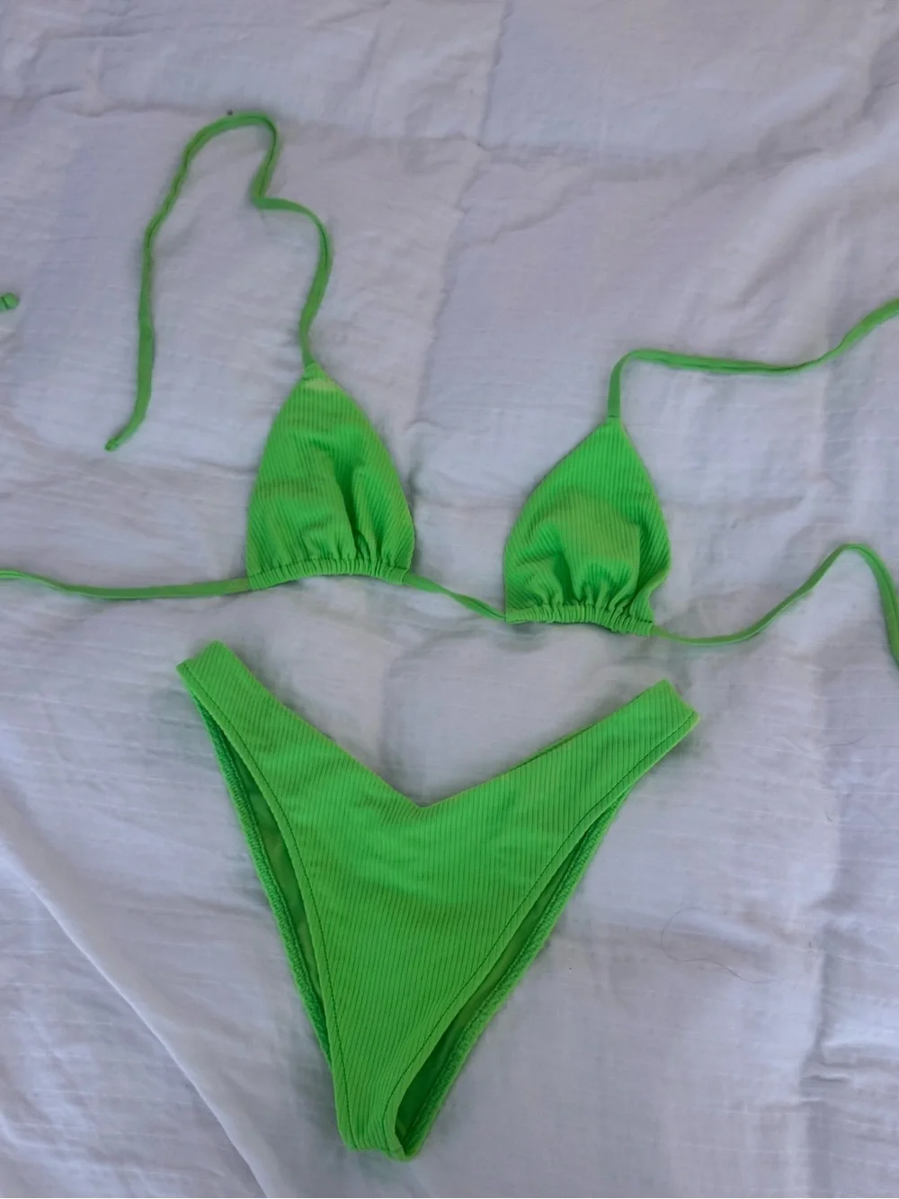 Frankie’s Ribbed Triangle Bikini Set